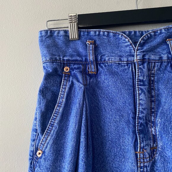 Vintage High Waisted Pleated Blue Denim Retro Shorts Cotton Made in Hong Kong - Picture 3 of 11